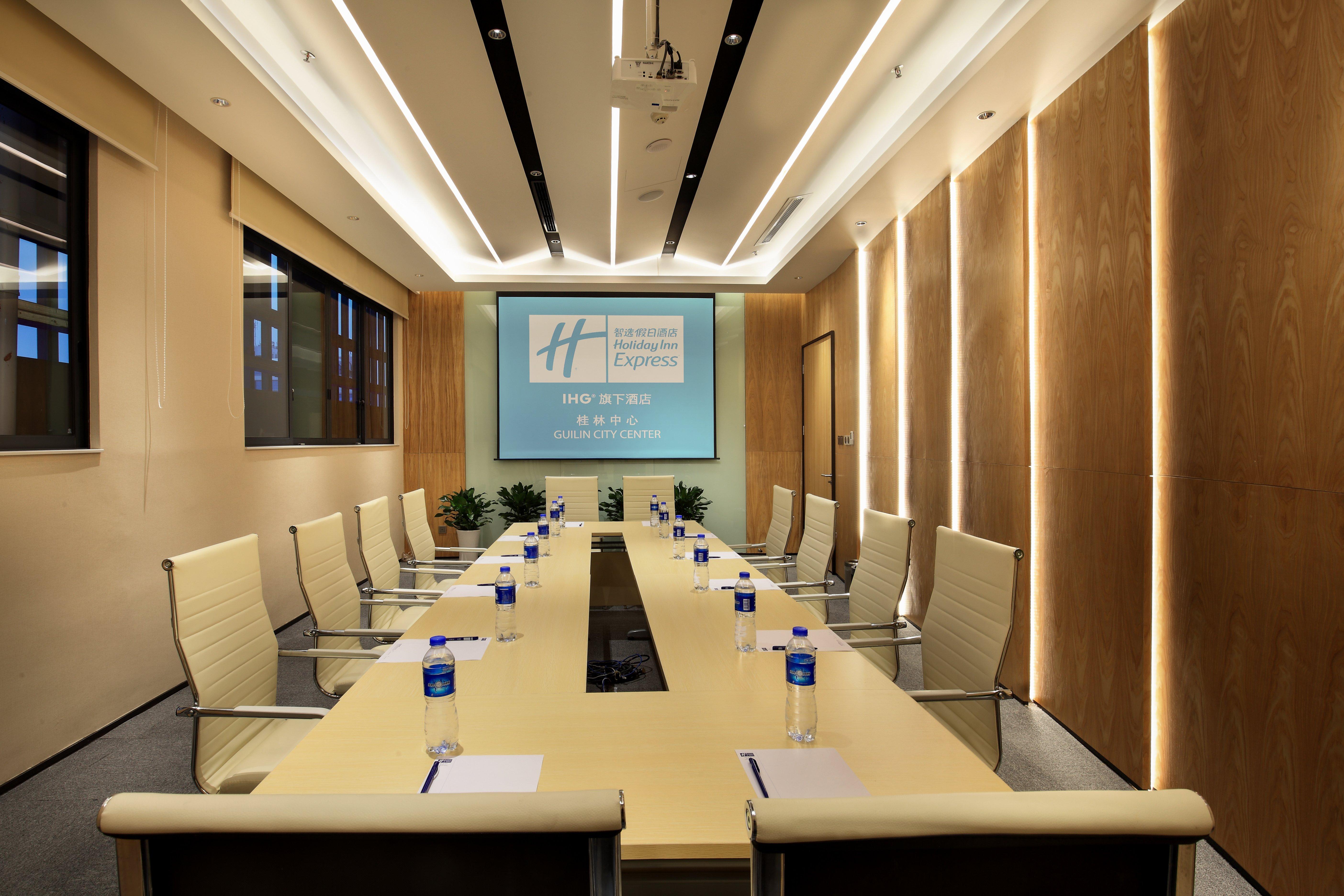 Holiday Inn Express Guilin City Center By Ihg Exteriér fotografie